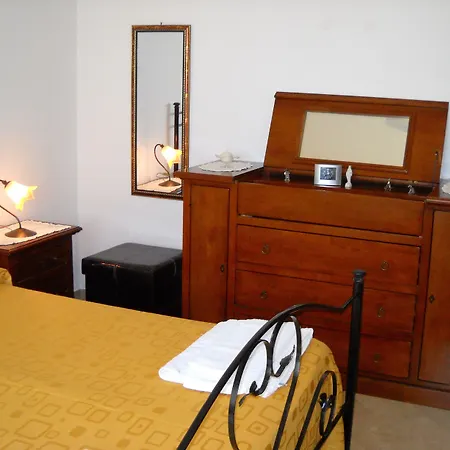 Santa Teresa Couette-café 3*