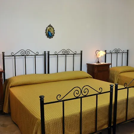 Santa Teresa 3*