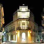 Santa Teresa 3*